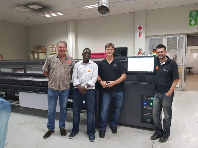 Graficomp installs HP L1500 to Fishwicks.