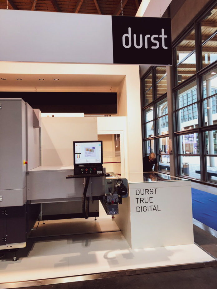 Durst introduces breakthrough digital glaze system.