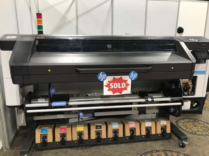 Graficomp Displays Cutting And Latex Solutions