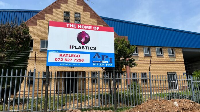 I-Plastics And Mactech Expand Premises